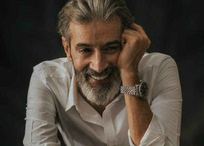 الفنان محمد سليمان داعيًا لتيسير الزواج: "المهم البشر مش المادة"