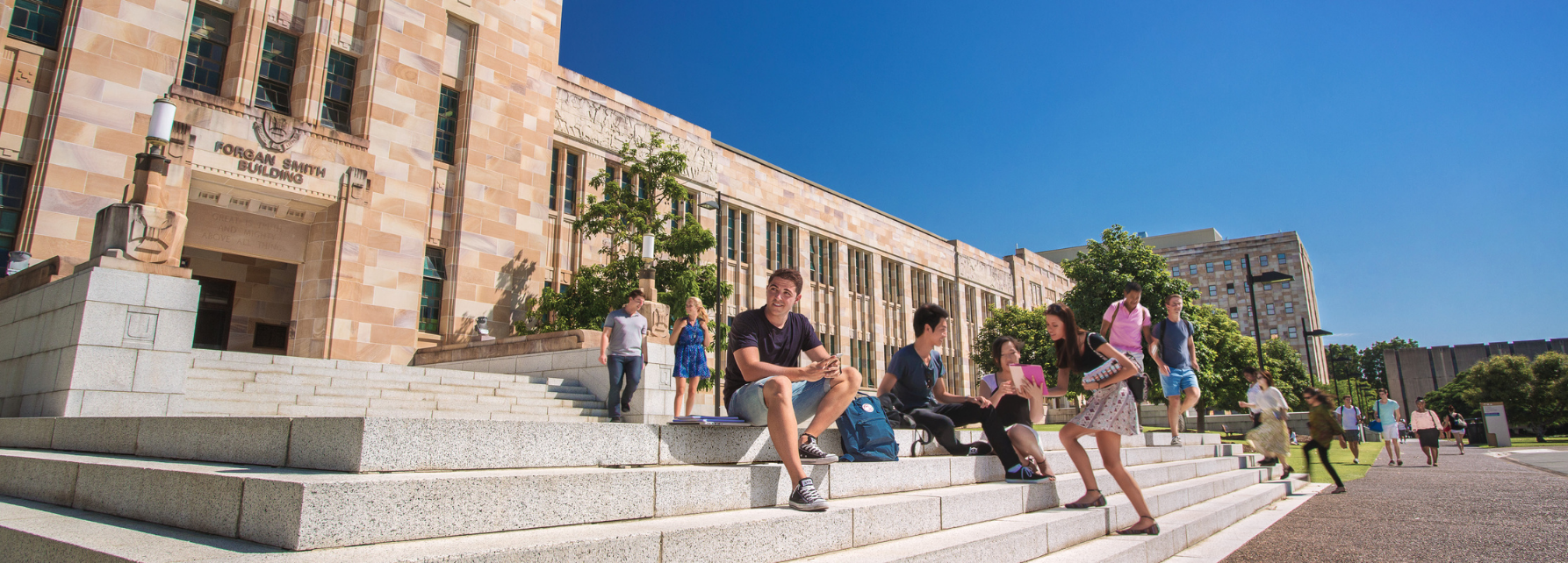 جامعة كوينزلاند الإعدادية المجانية
