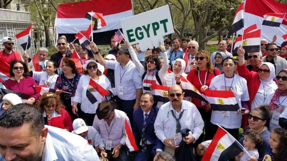 المصرين بالخارج