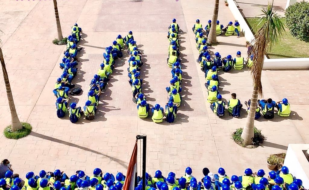 مدارس we