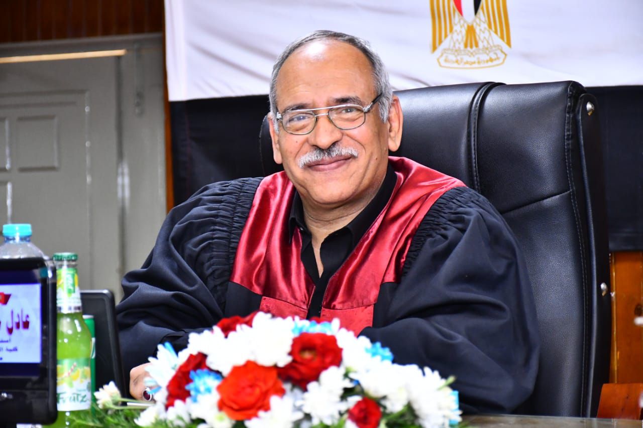 اد. عادل القليعي يكتب: ما يحدث الآن على الساحة الثقافية في مصر.!