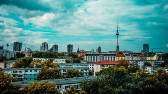 منحة دراسية فى برلين ـ وراتب شهرى 500 يورو ومميزات أخرى